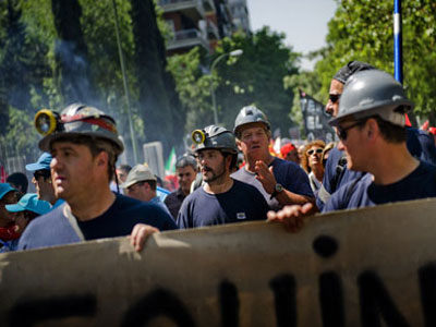 Революция.РУ :: Забастовка шахтеров в Испании